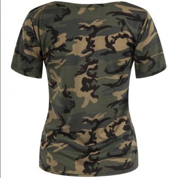Lace up Camo Shirt - Picture 2 of 4